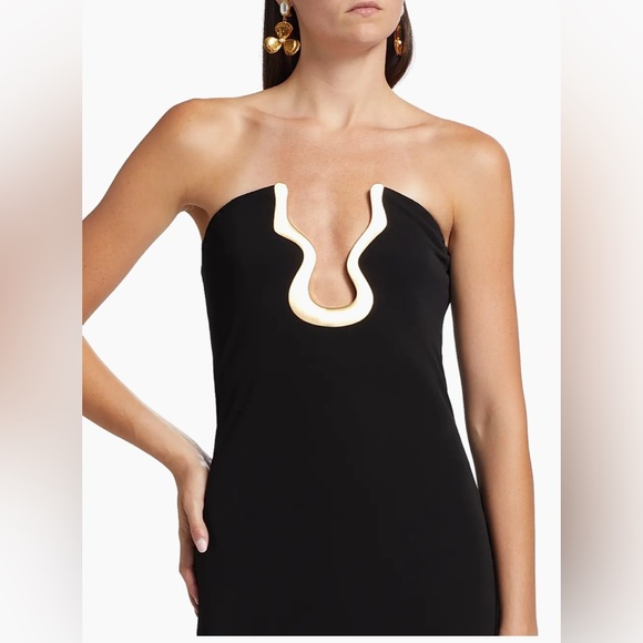 Cult Gaia

Abril Hardware Notch Column Gown - Picture 5 of 13